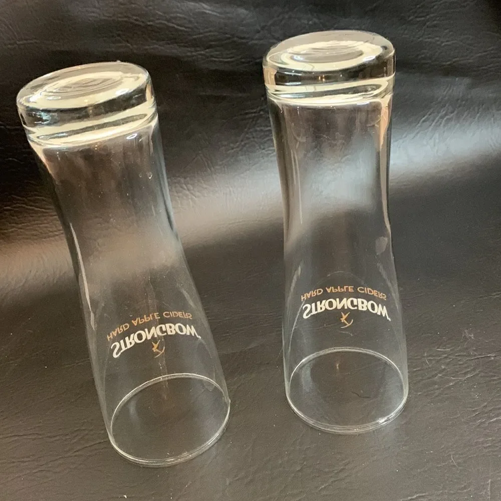 Strongbow Hard Apple Cider 20 Ounces 9 Inches Tall Set Of 2 Included Gold White